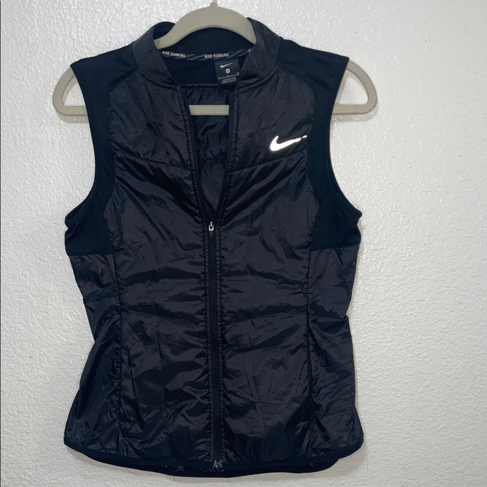 Runners Nike Black Quilted Vest